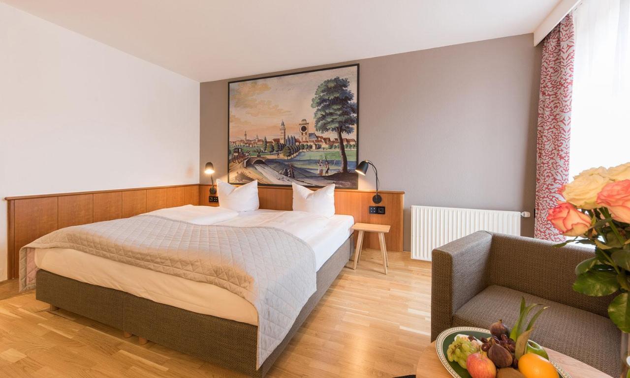Deluxe Double Room,727855051:JPEG