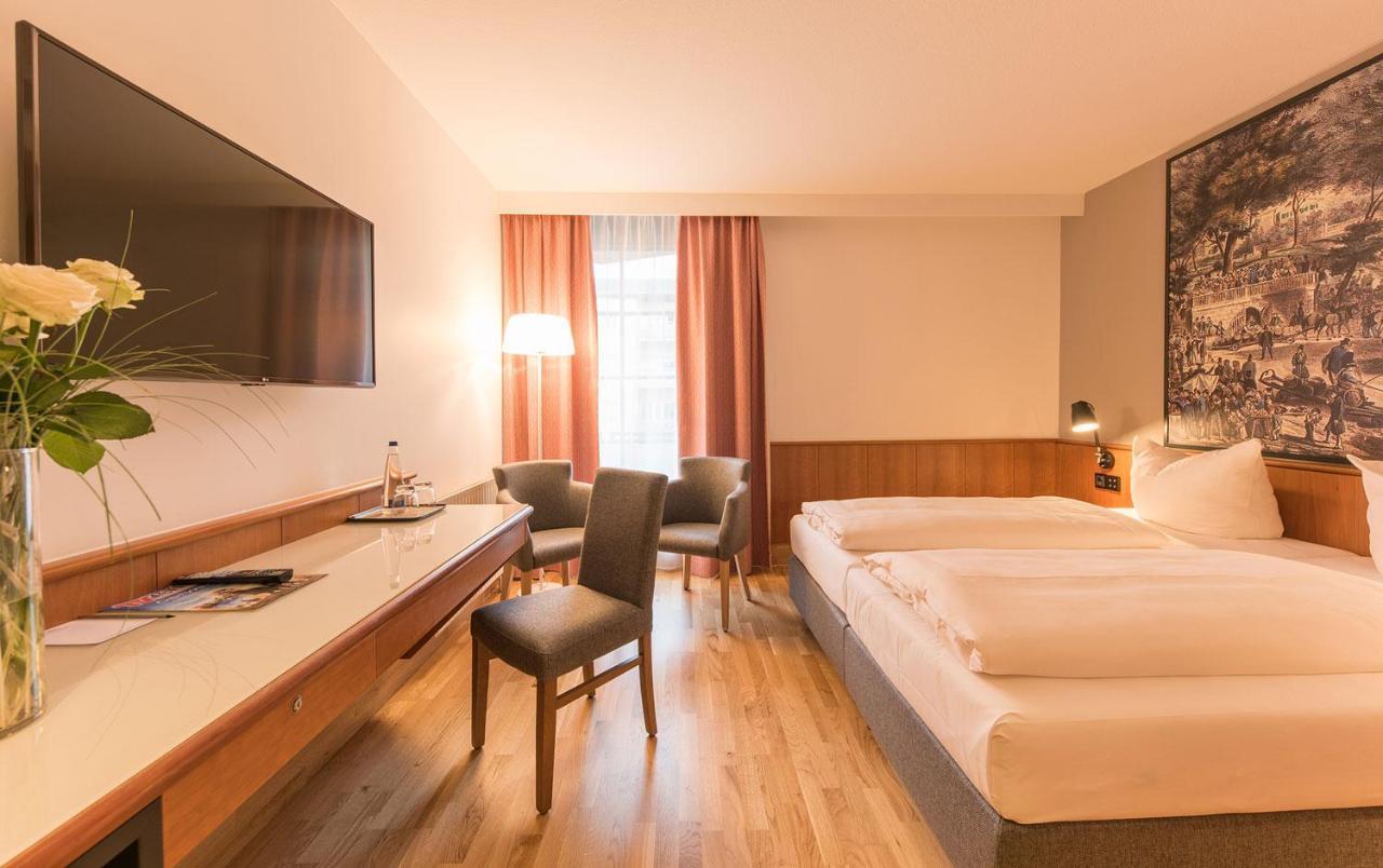 Classic Double Room,727855993:JPEG